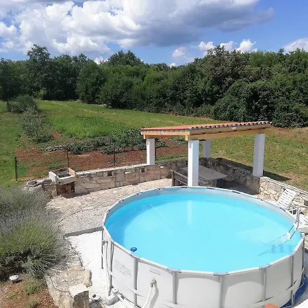 Glavani 406s Vakantiehuis *